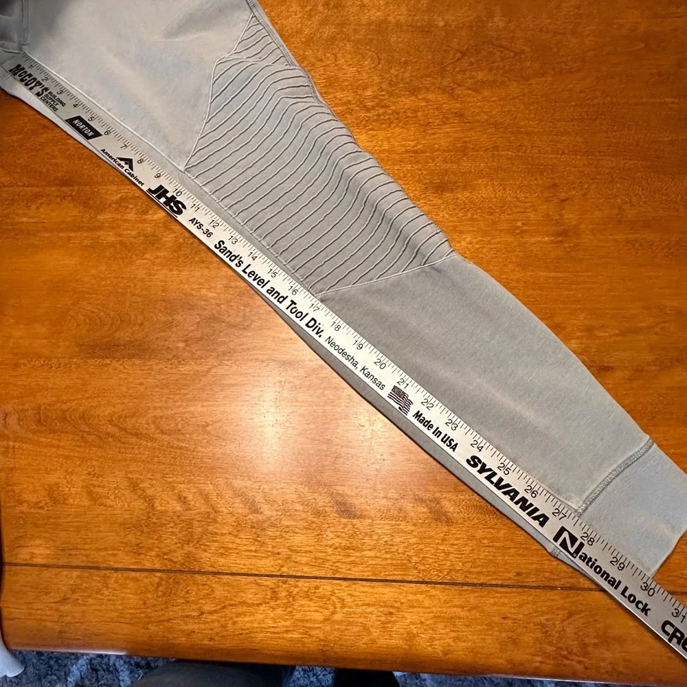 ALO Yoga Moto Jogger Sweatpants Women's Gray Zipper Pockets  Small - Picture 9 of 9